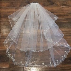 WEDDING VEIL -